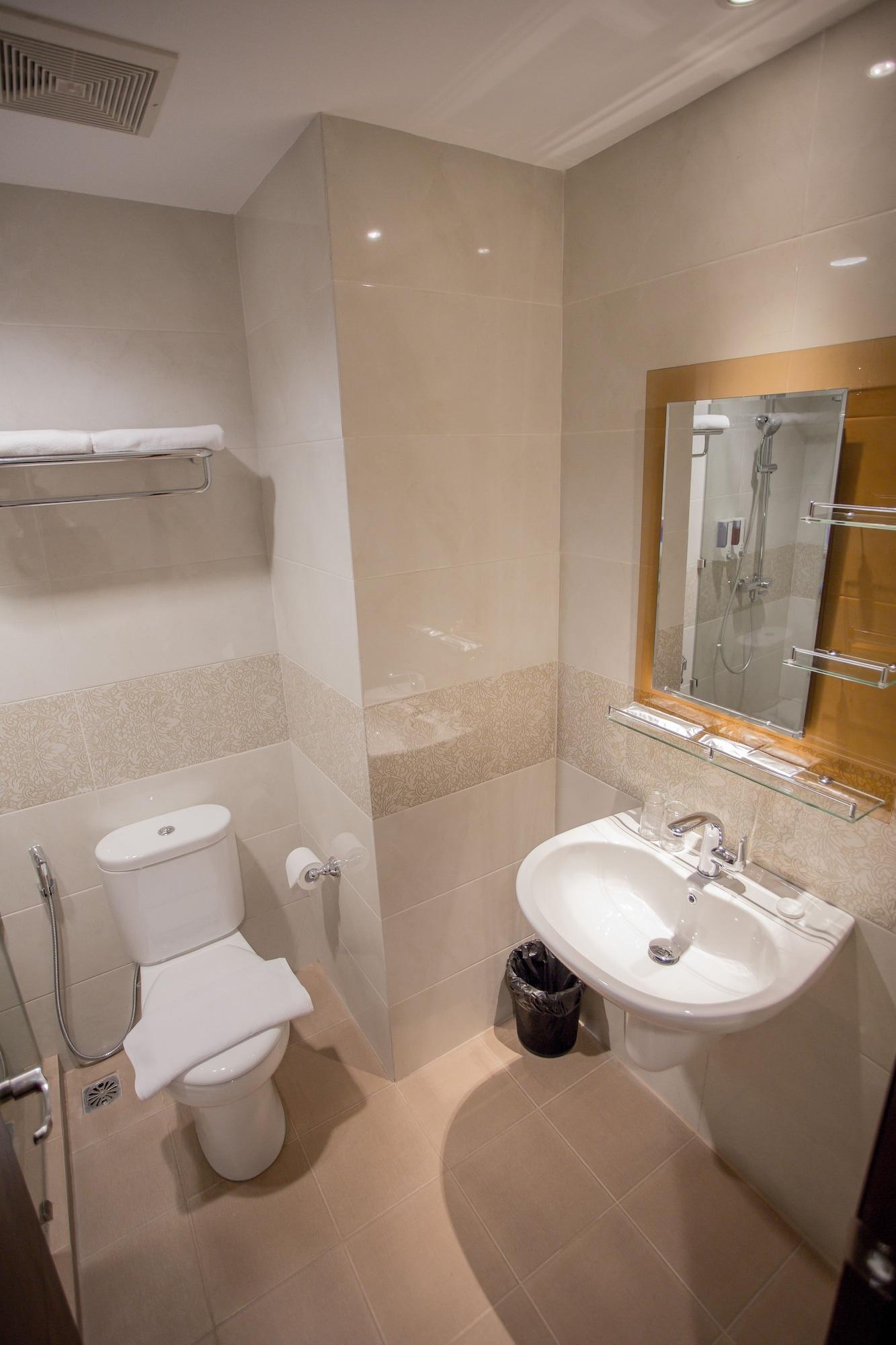Same Hotel Malang Eksteriør billede